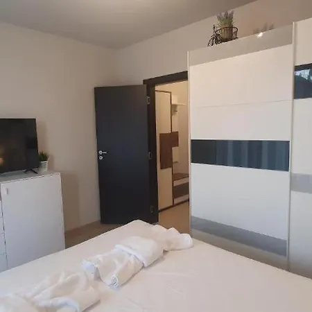 Apartmán Central Beach Ravda Apartments