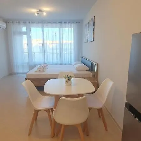 Apartmán Central Beach Ravda Apartments Ravda