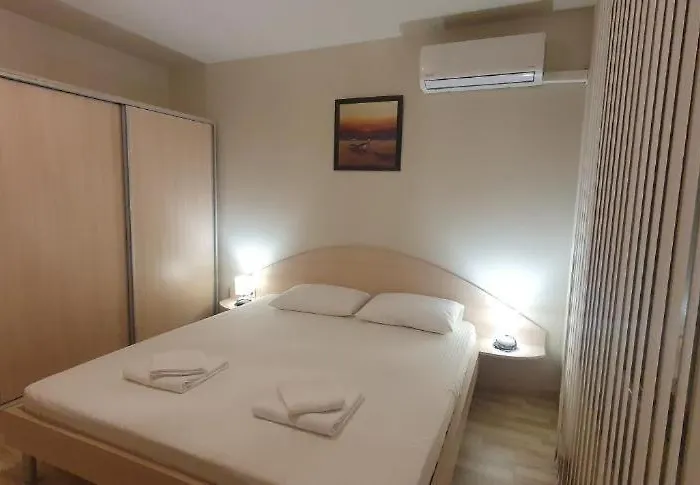 شقة Central Beach Ravda Apartments *