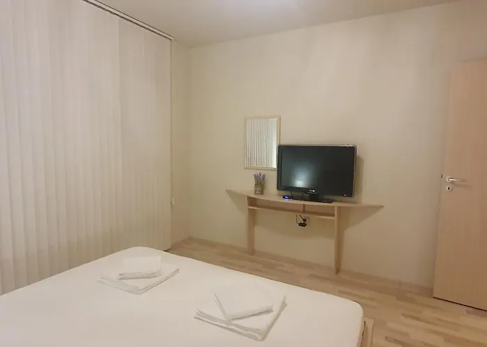 شقة Central Beach Ravda Apartments *