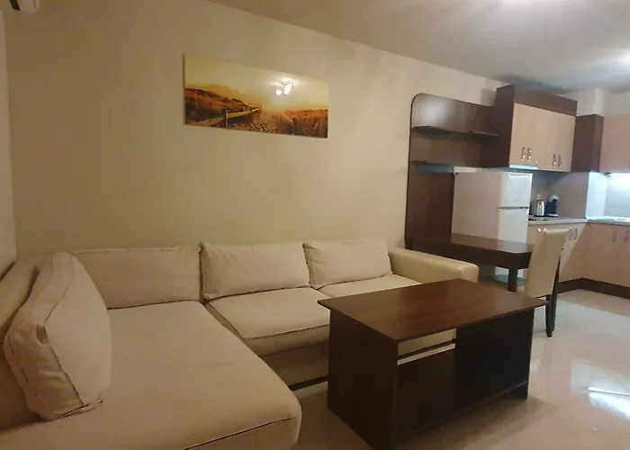 شقة Central Beach Ravda Apartments رافدا