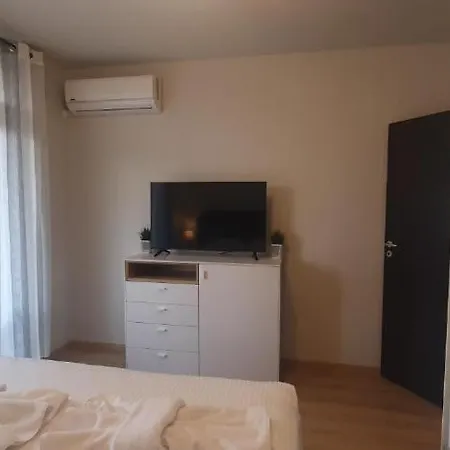 Central Beach Ravda Apartments Ravda