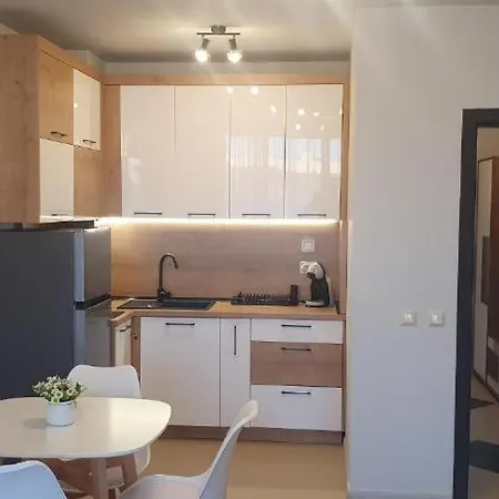 Central Beach Ravda Apartments Apartment