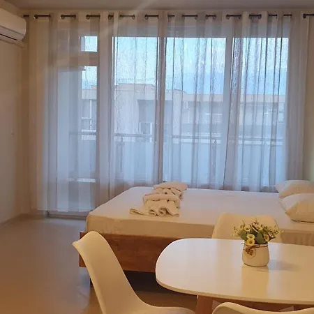 Central Beach Ravda Apartments Apartment Ravda