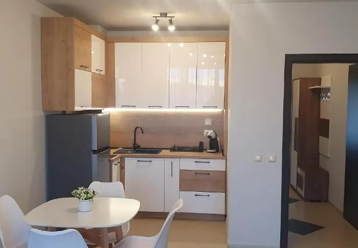 Central Beach Ravda Apartments Apartment