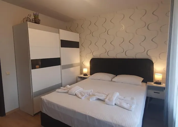 Central Beach Ravda Apartments Apartment Ravda